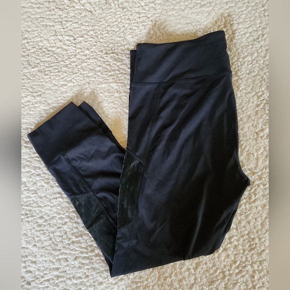EUC ZYIA Black leggings 23in inseam - Picture 1 of 7